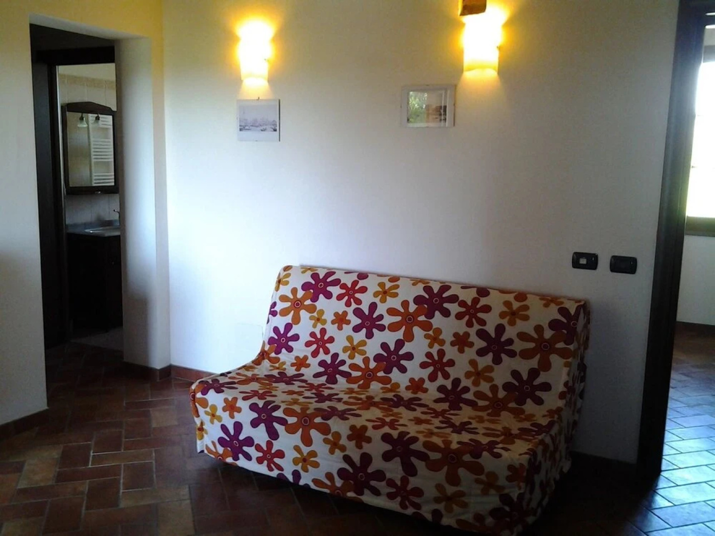 Mimosa Apartment in a No Kids Farm House