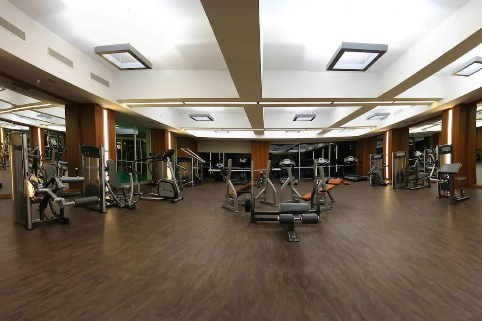 Sky Tower Deluxe Hotel