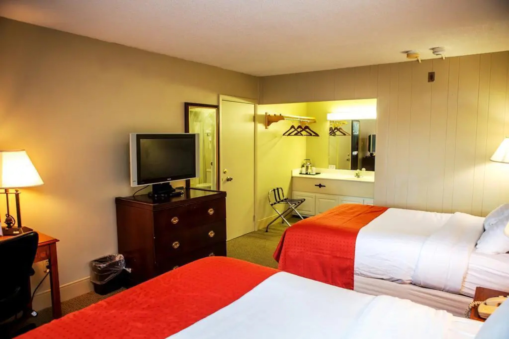 Lighthouse Inn Galilee