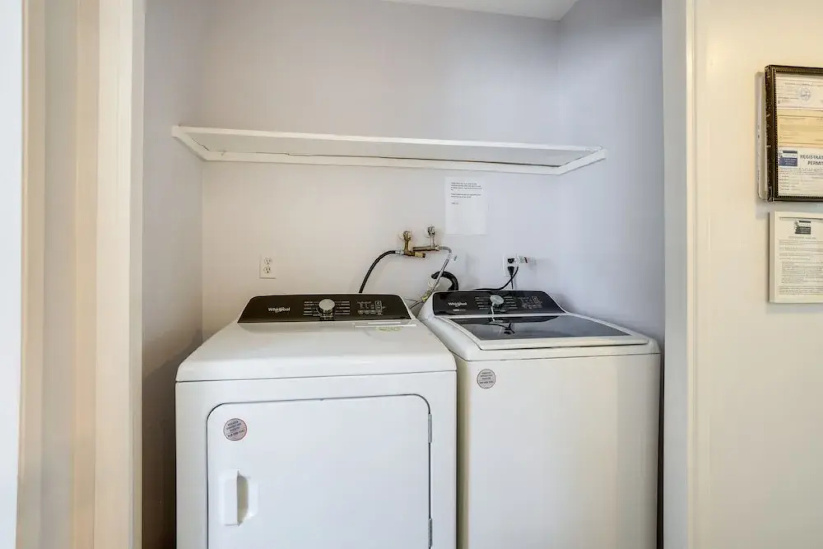 Viva Ventura: Duplex With Patio - Walk to Beach!