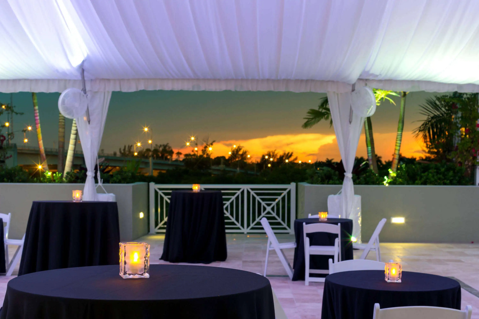 Wyndham Grand Jupiter at Harbourside Place
