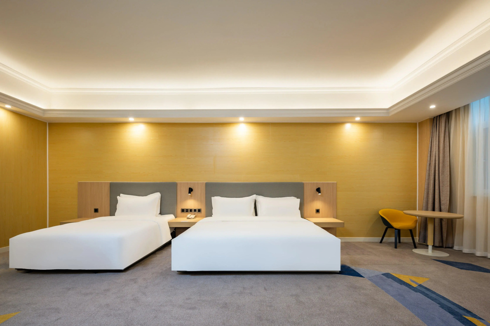 Holiday Inn Express Chengdu Tianfu Square by IHG