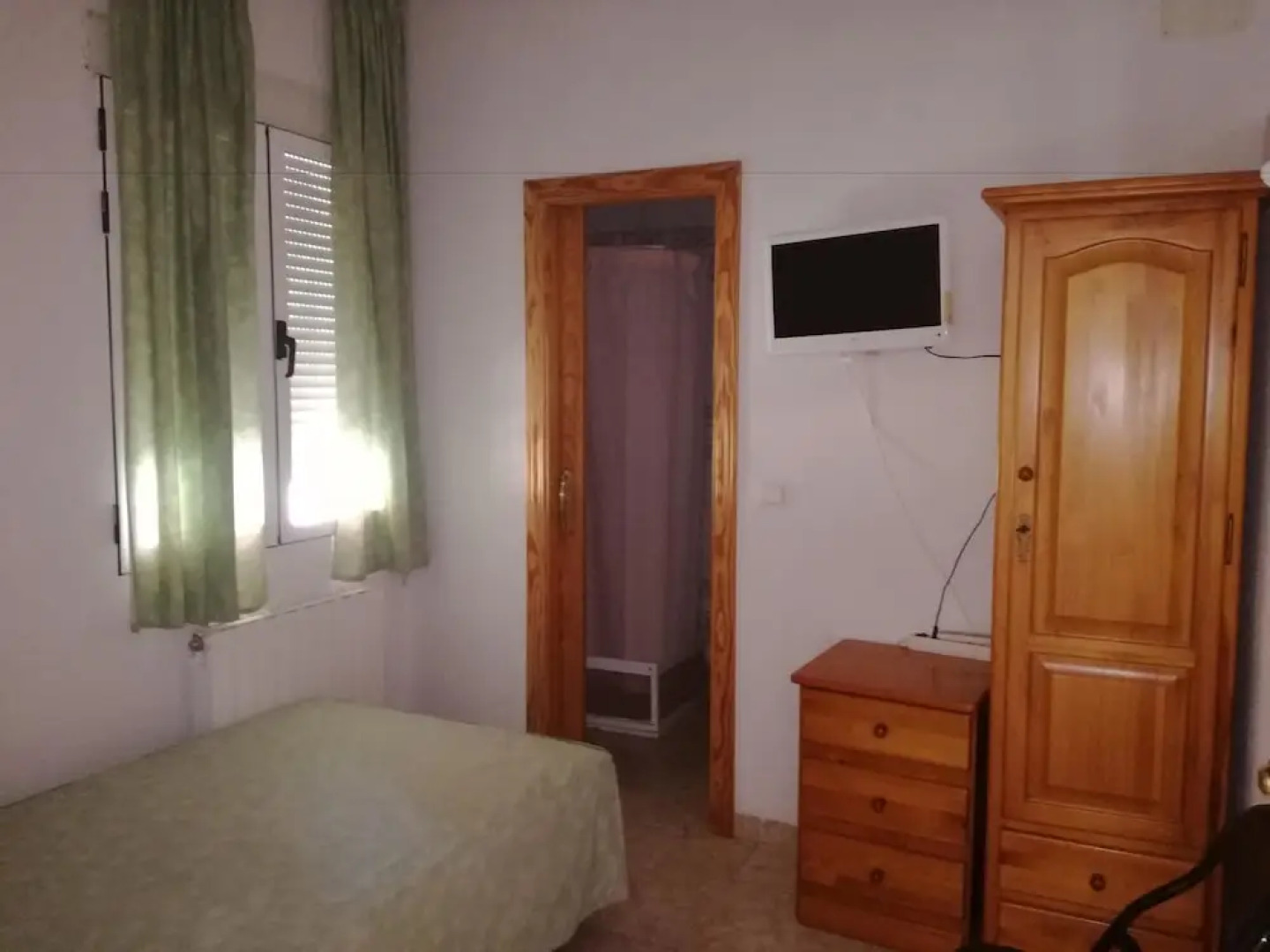 Alojamiento CR Cuatro Caminos