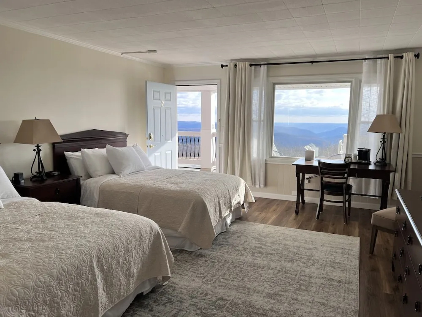 Whitcomb Summit Retreat