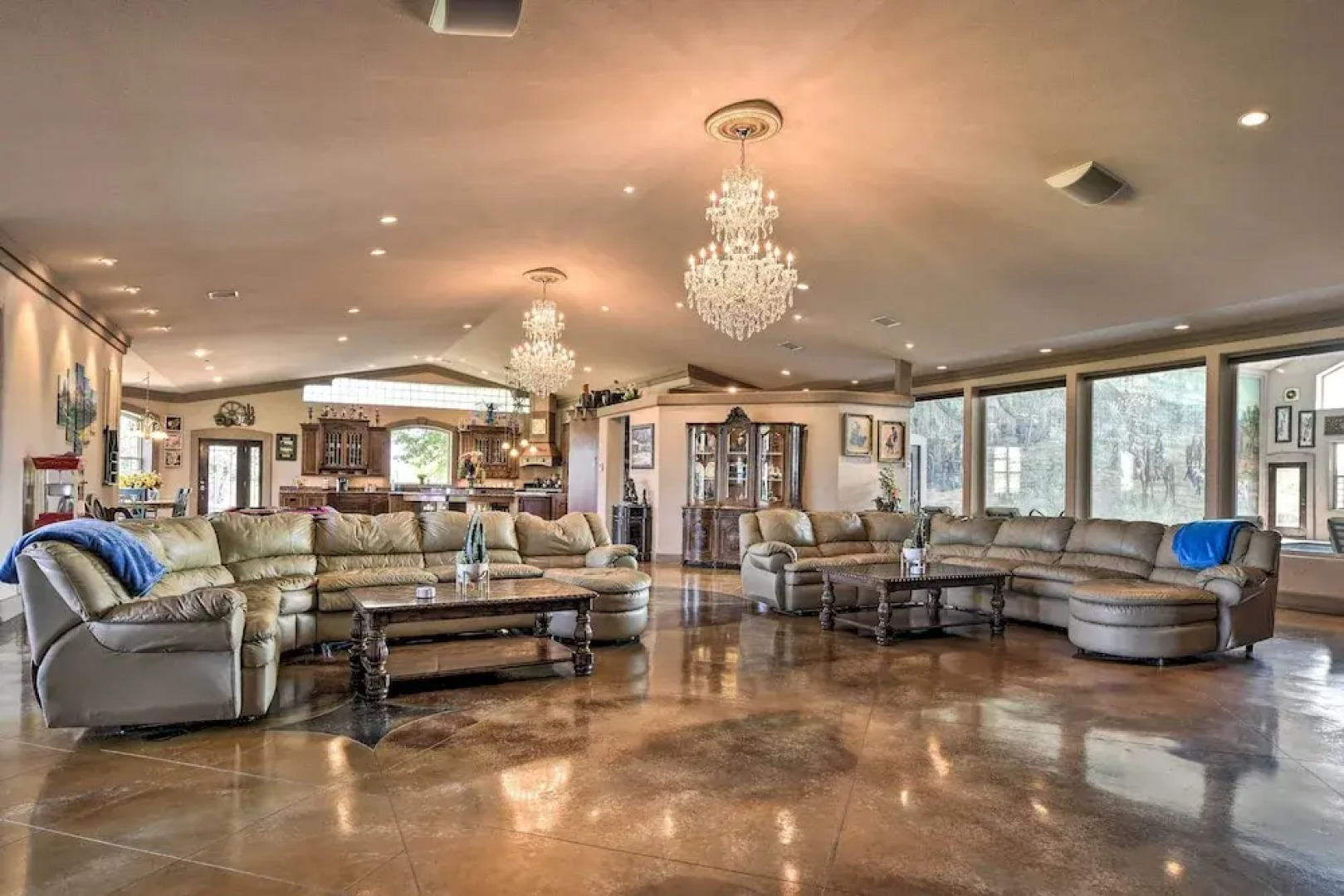 Flawless Durango Home w/ Theater + Pool Table