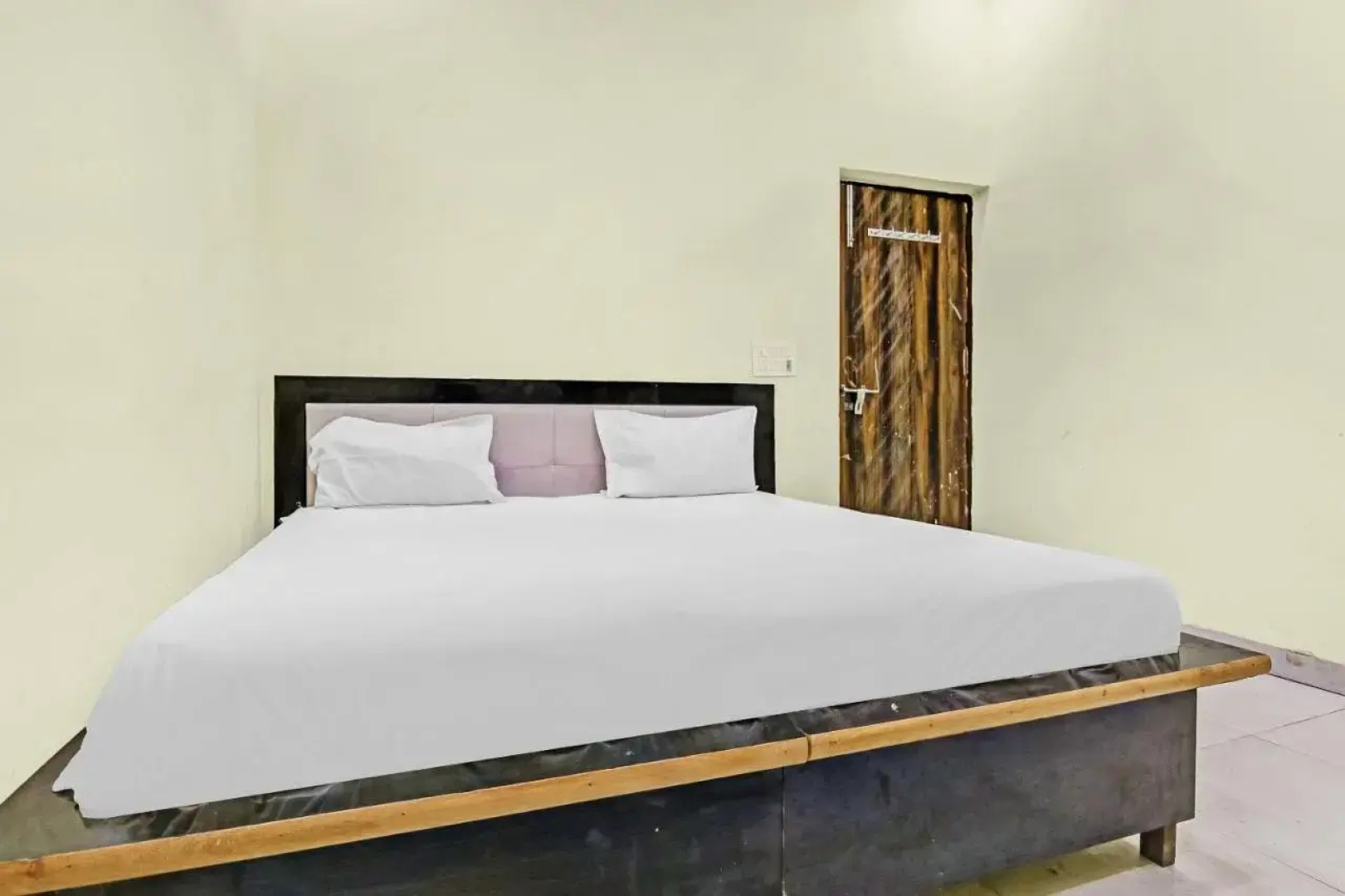 Oyo Flagship 703738 Hotel Prince In