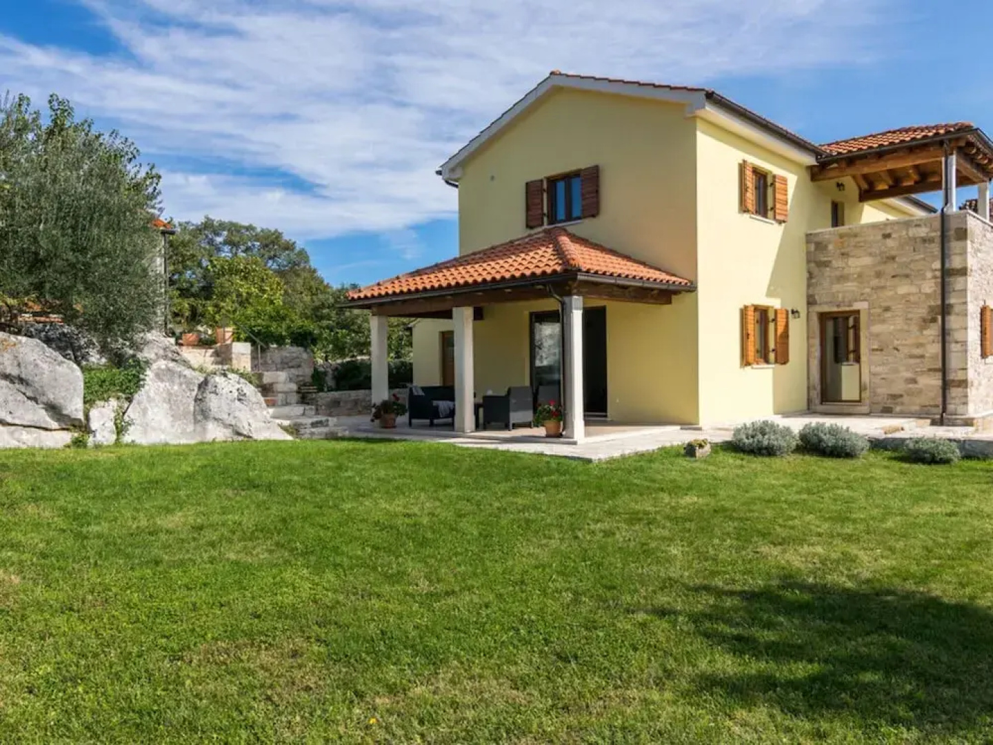 Villa Casa Ida Comfortable Holiday Residence