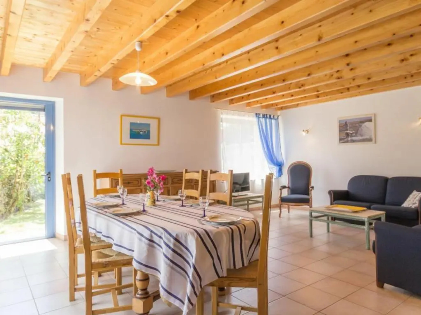 Gîte Saint-Philbert-de-Grand-Lieu, 4 pièces, 6 personnes - FR-1-306-1035