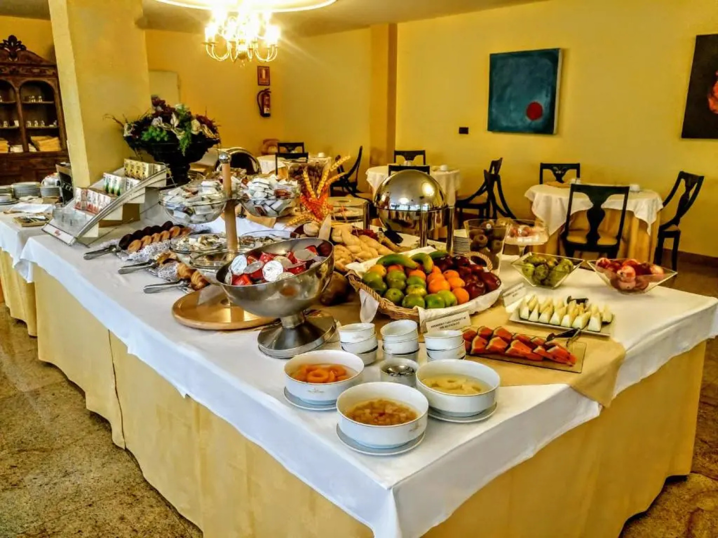 Hotel Ele Puente Romano