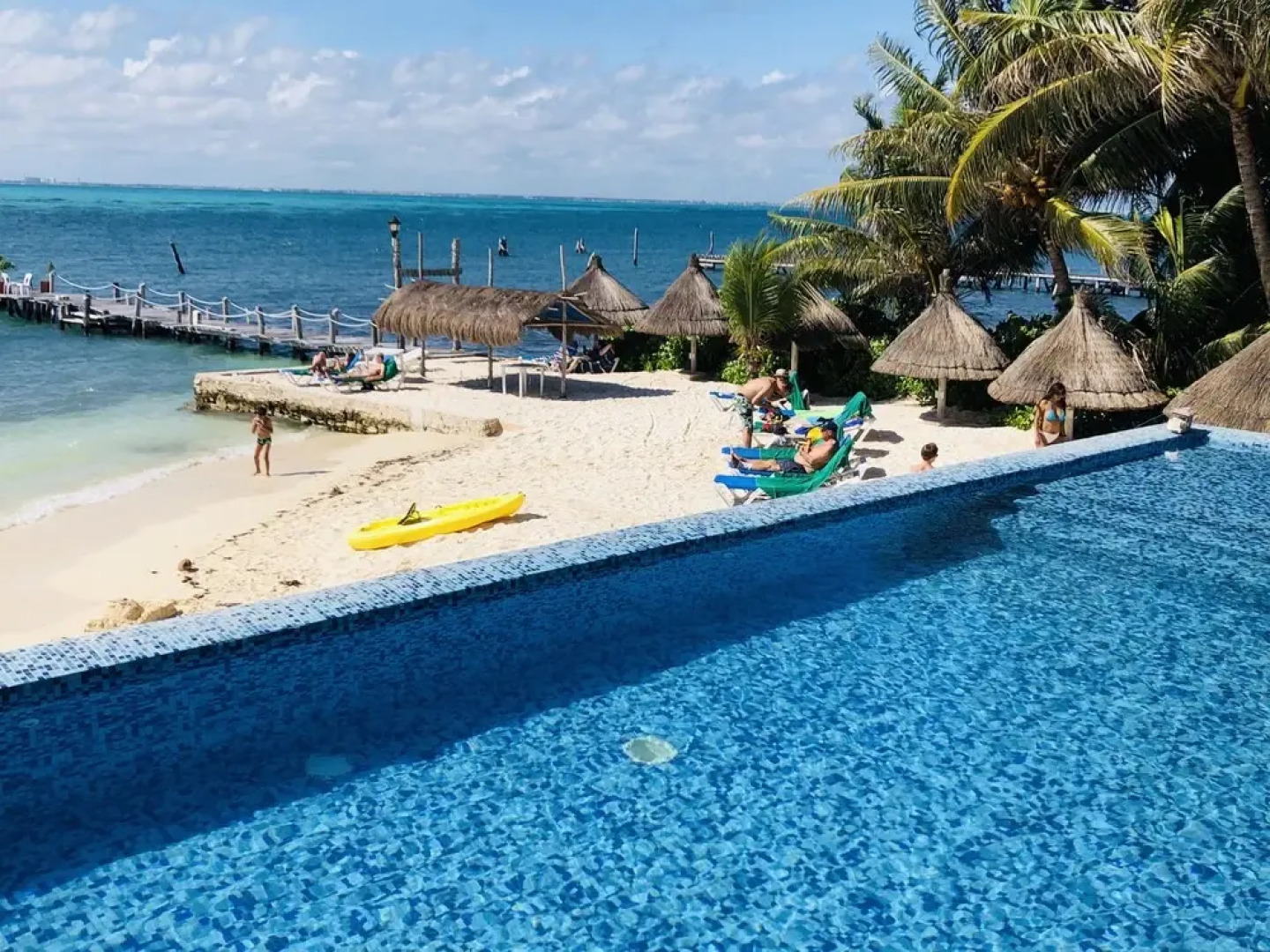 Maria's Kan Kin with Private Beach