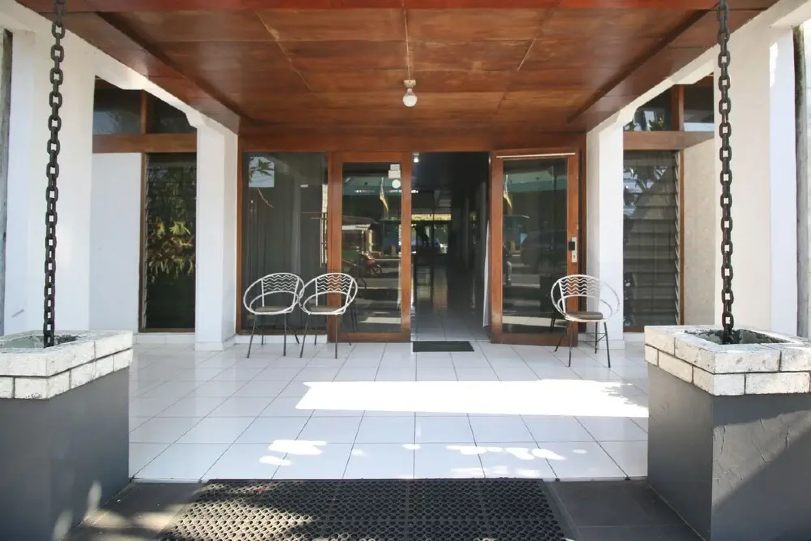 Airy Eco Syariah Otista 106 Kuningan