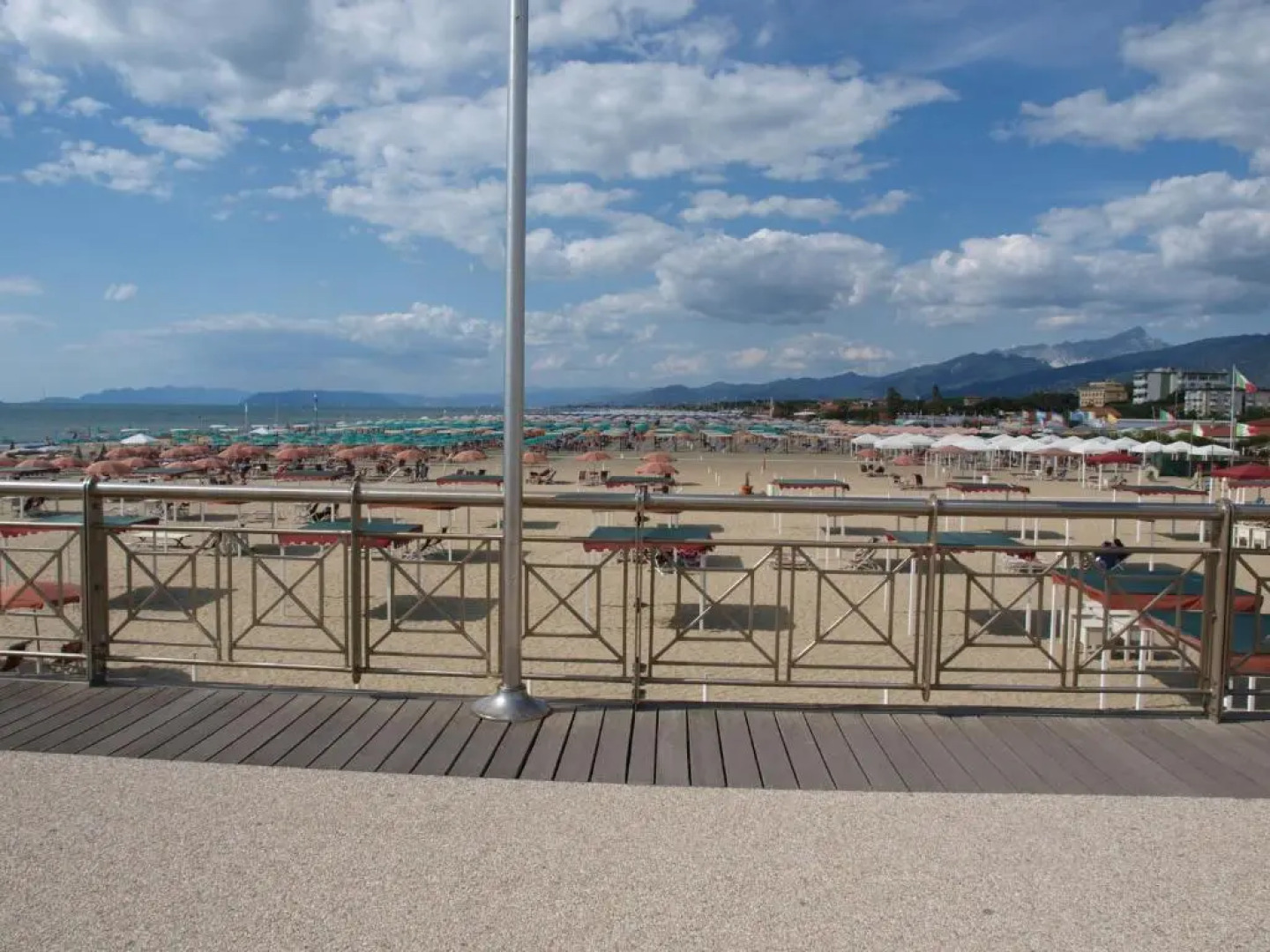 Il Pontile Holidays Apartment