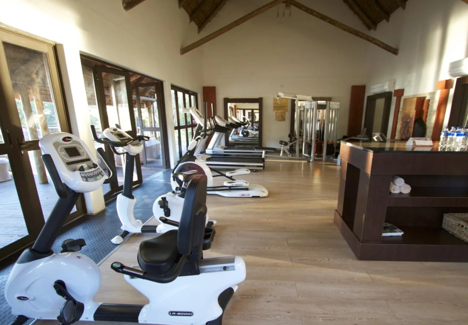 Cresta Mowana Safari Resort & Spa