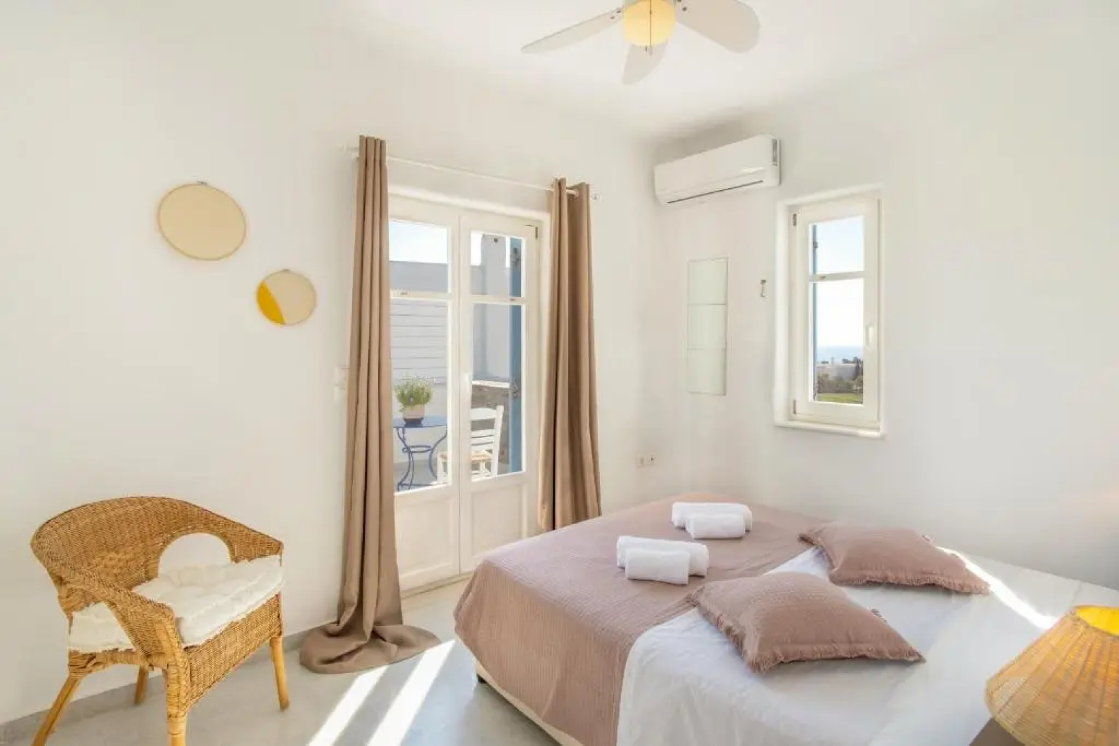 White Cliff 4 - Cycladic Home