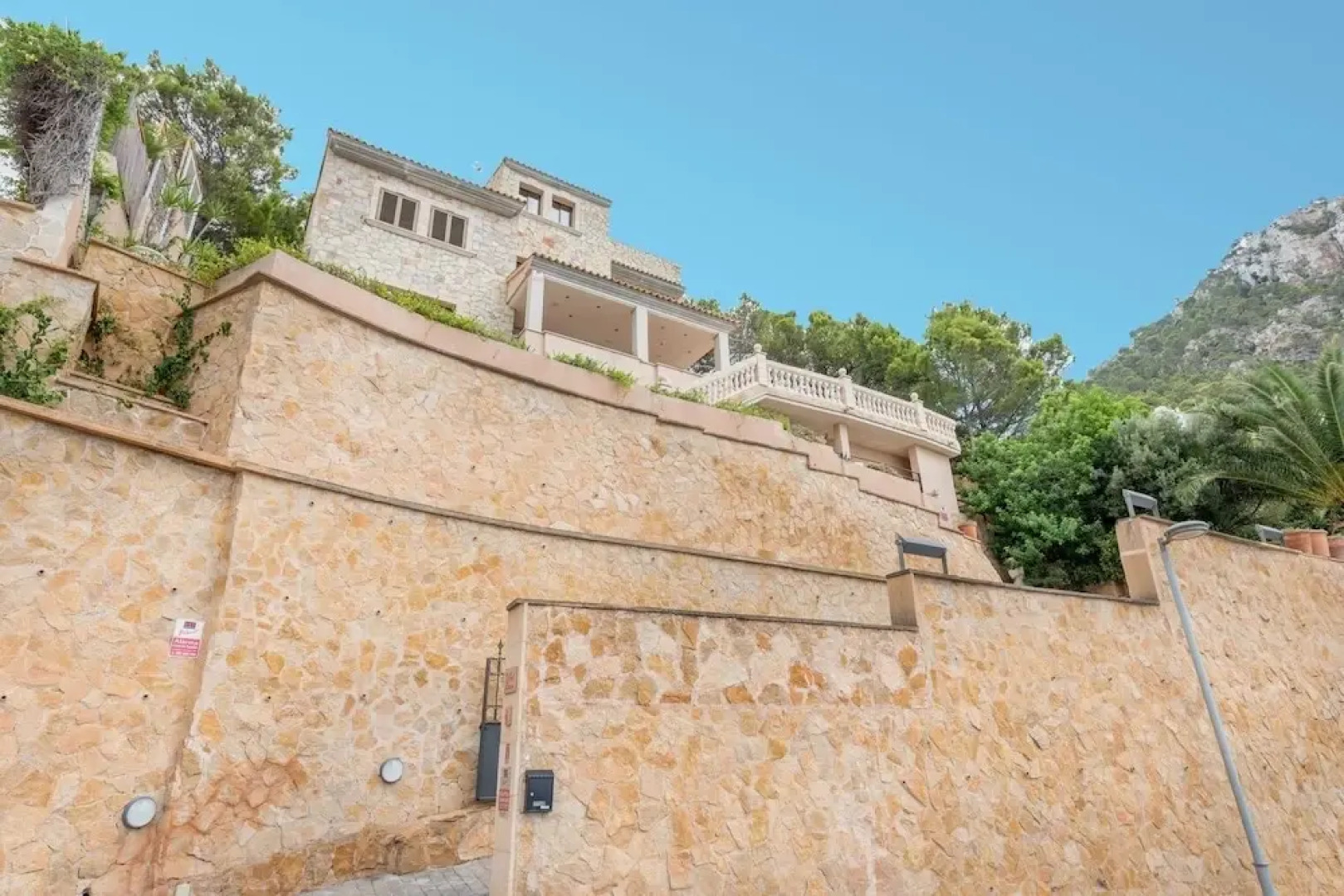 With Panoramic Views On The Sea - Villa Cala Llamp