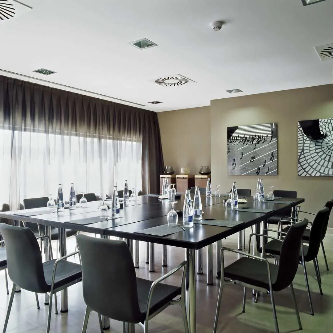 Отель AC Gavà Mar Airport by Marriott