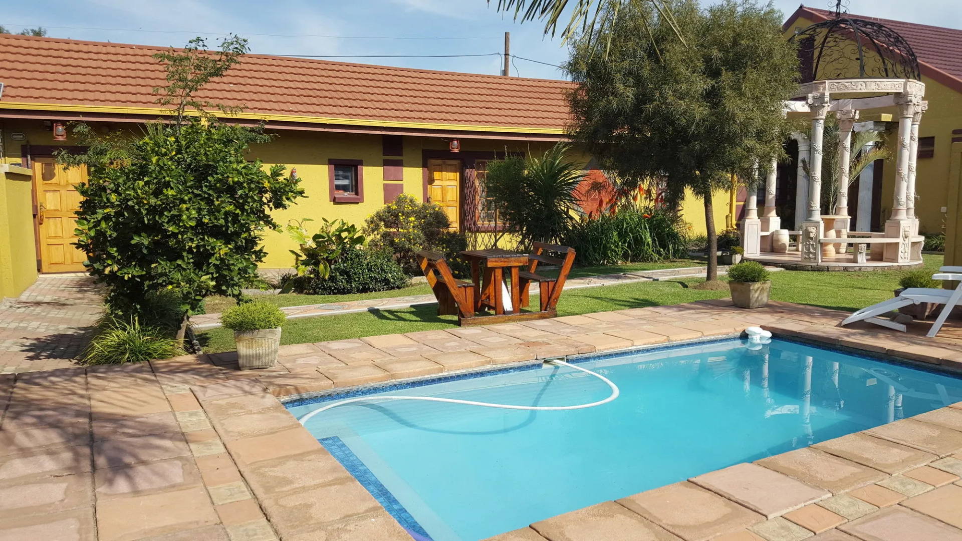 Acre of Africa Guest Venue