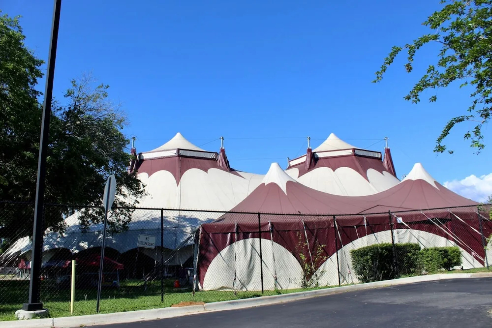 Excellent Location! On Campus Studio Sleeps 4