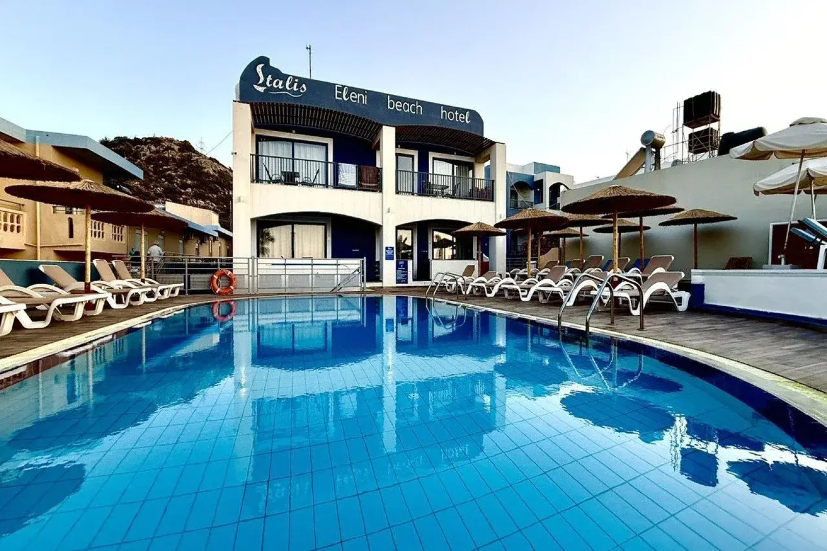 Eleni Beach Hotel