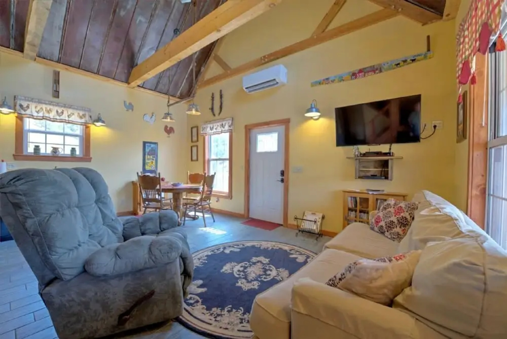 Still Rock Farms - 2 Br Cabin