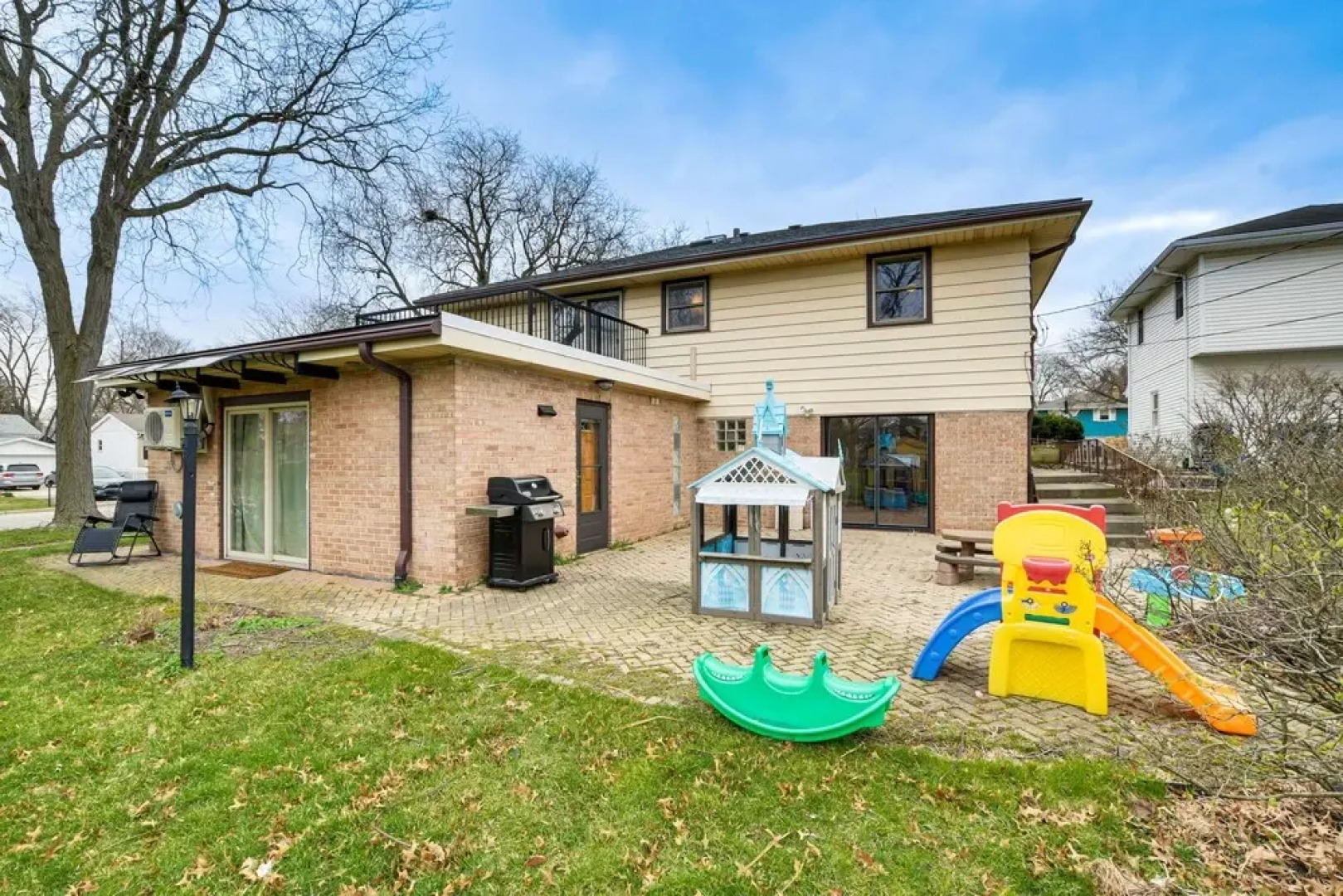 Family-friendly Villa Park Home: 16 Mi to Chicago!, Villa Park