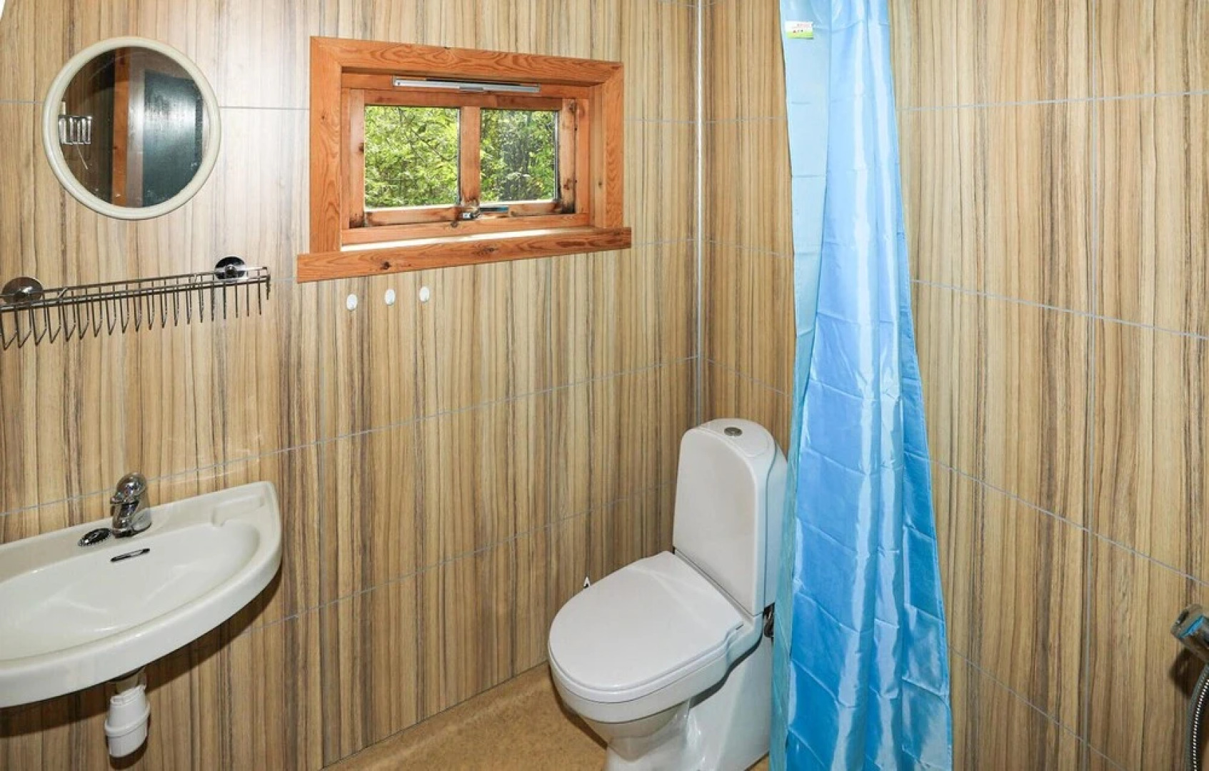 Amazing Home in Balestrand With 3 Bedrooms