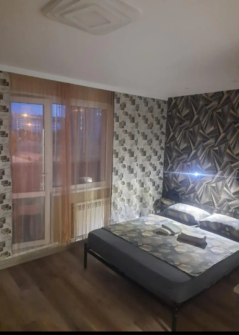 Квартира посуточно в 3м микрорайоне 16