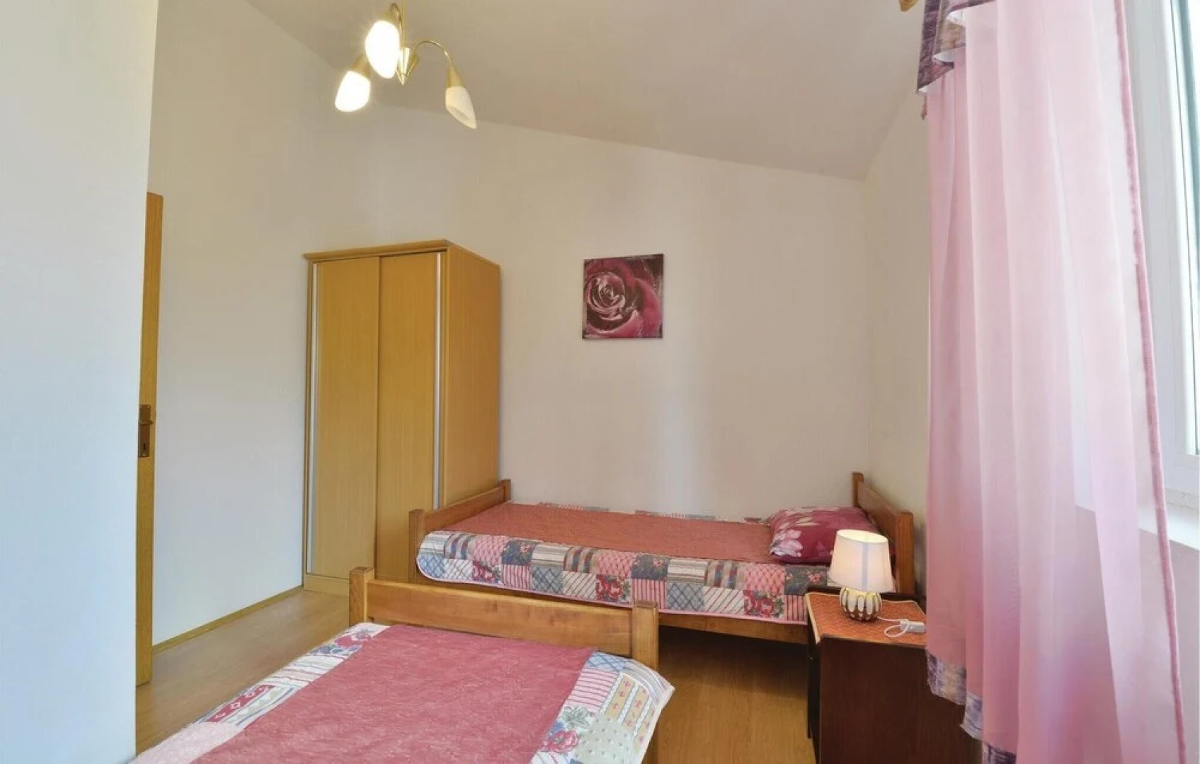 Nice Home in Kustici With Wifi and 2 Bedrooms