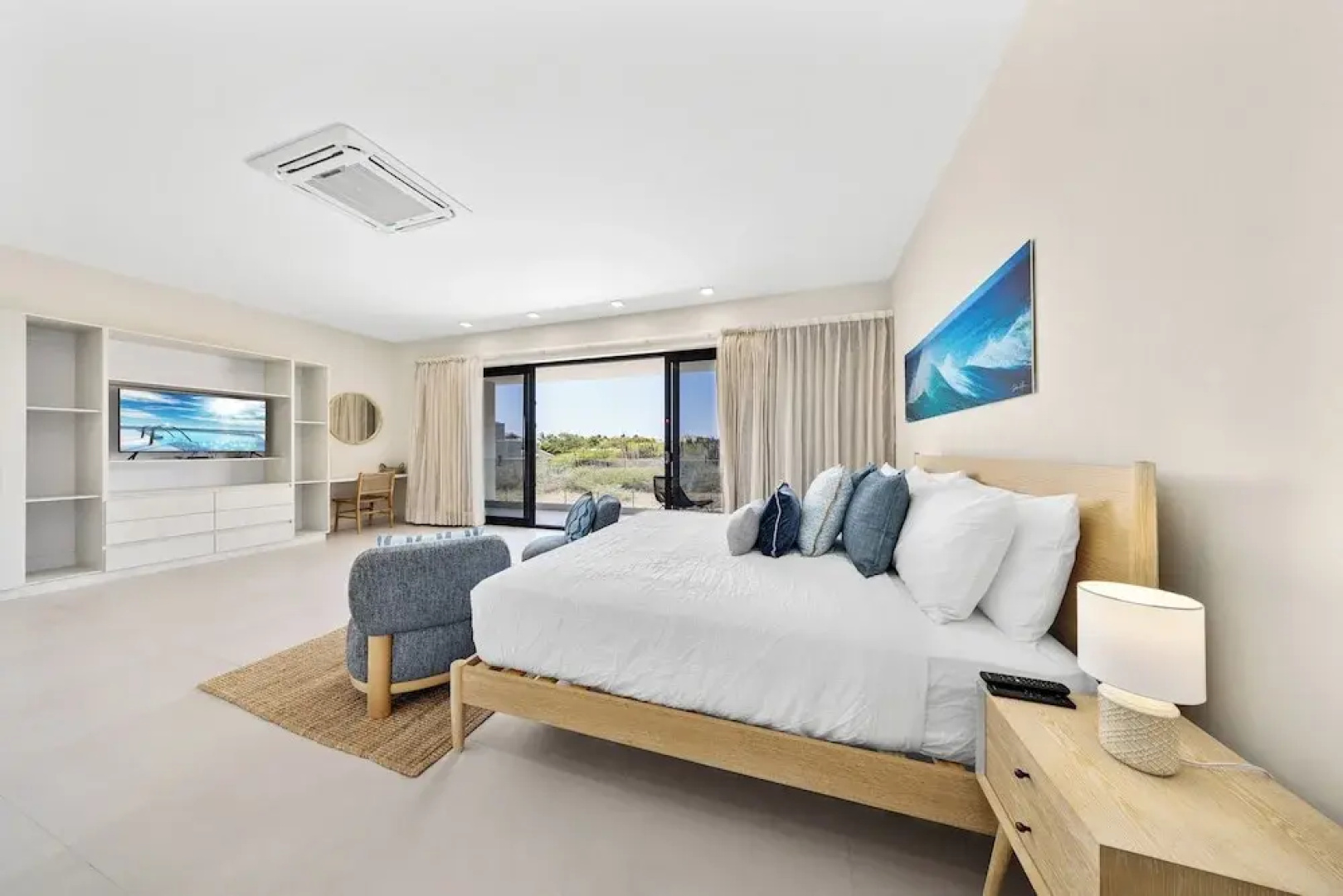 Catalina Residence Apt 3 - L.g. Smith Boulevard 546-j