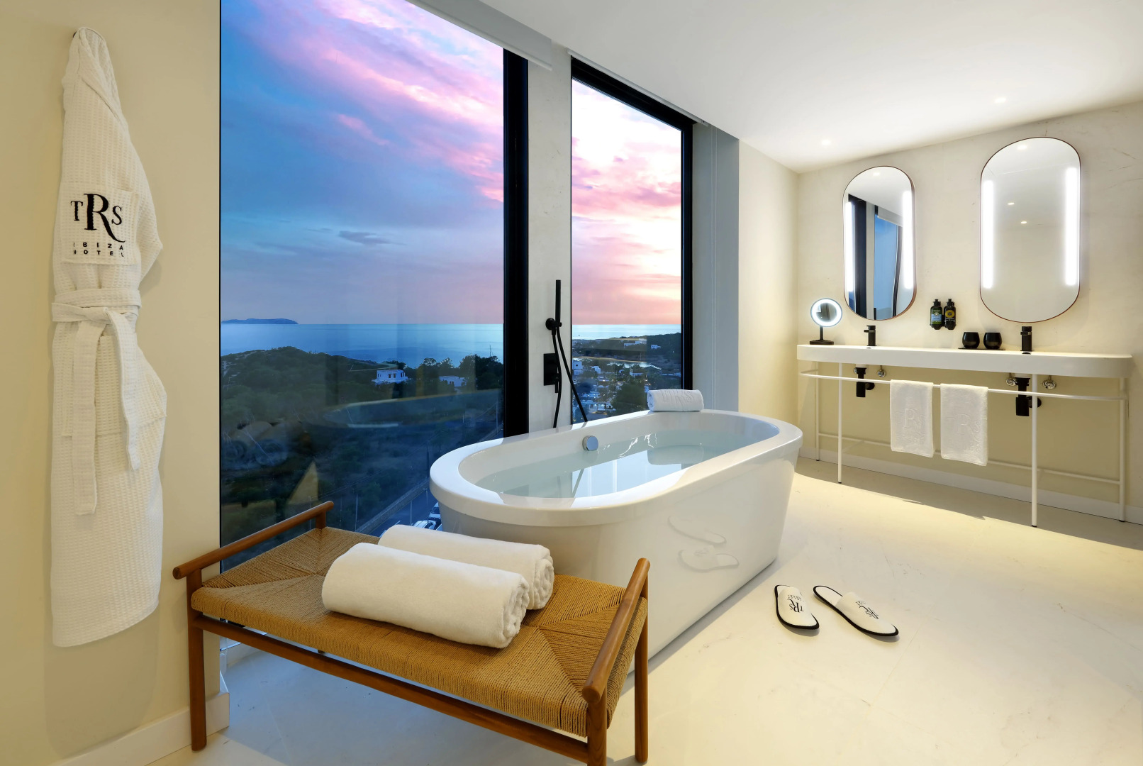 TRS Ibiza Hotel - Adults Only +16