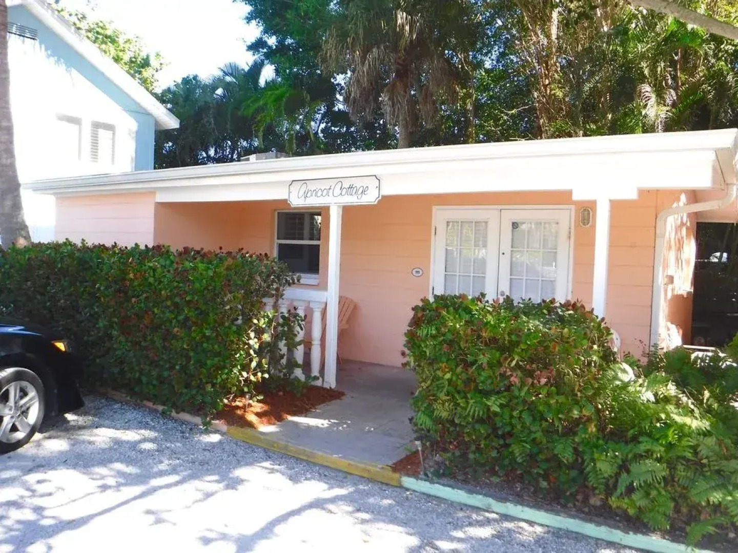 Waterside Inn on the Beach