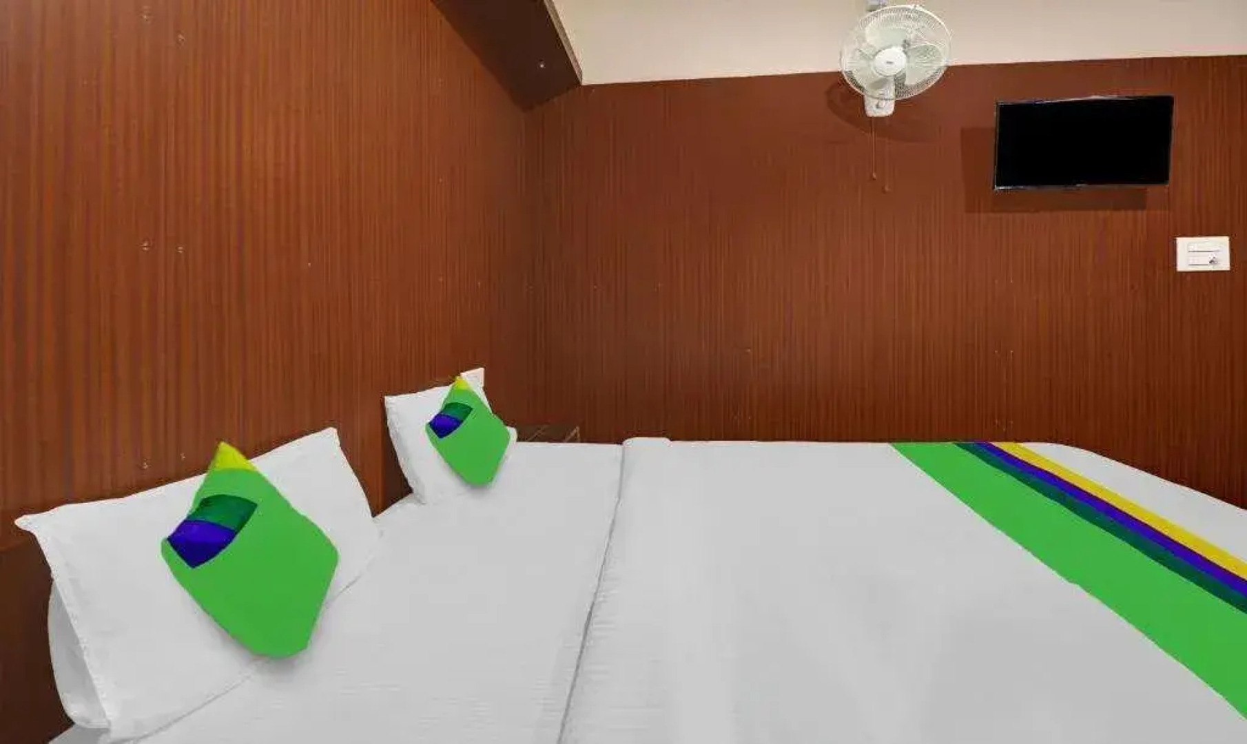 Treebo Trend Grand JP Inn