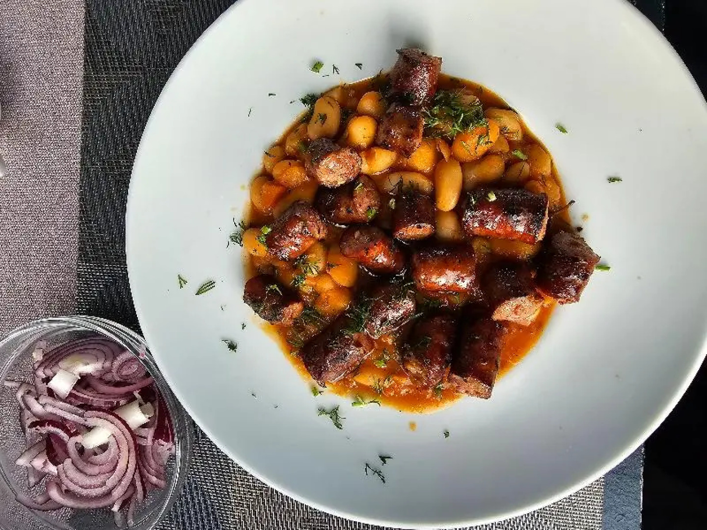 Ursa Mica Glamping Resort