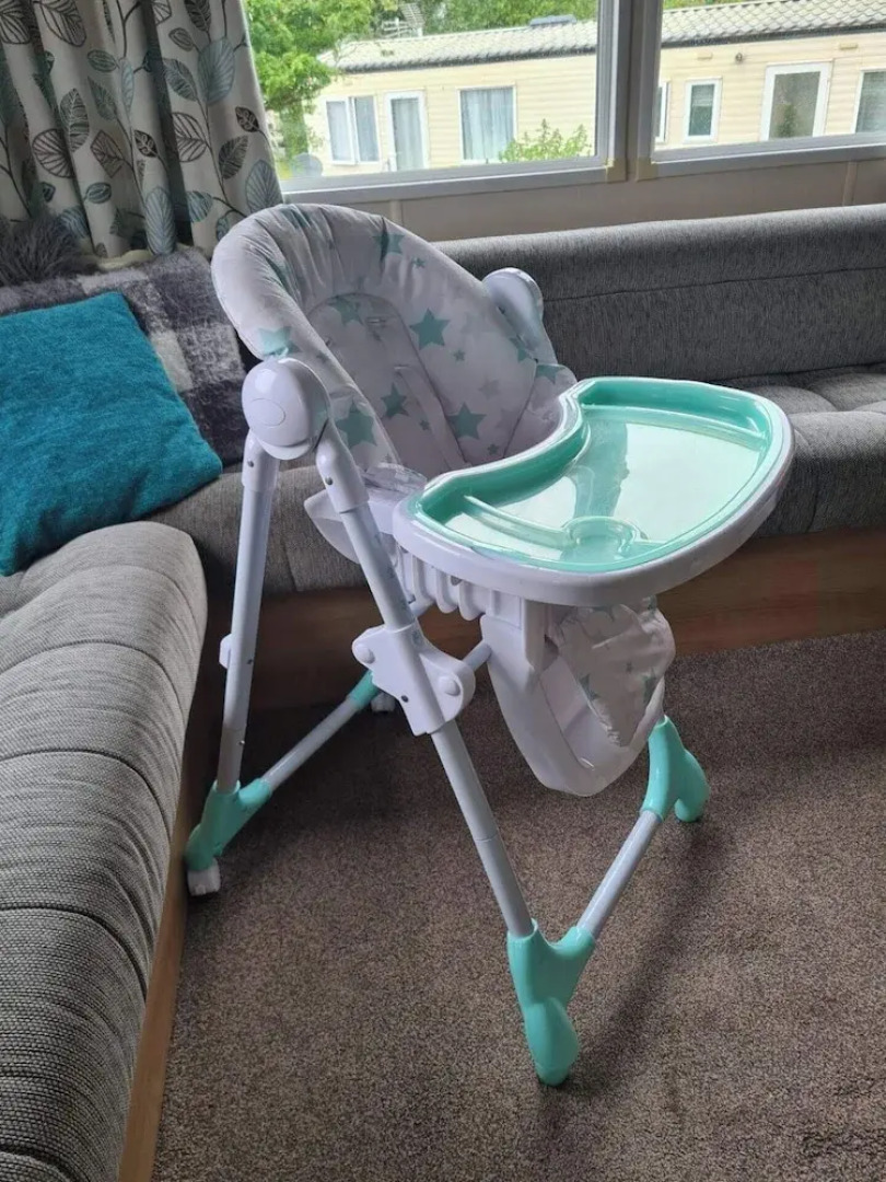 2 Bed Lodge - Sleeps 5 - Parking - Pets - Wifi