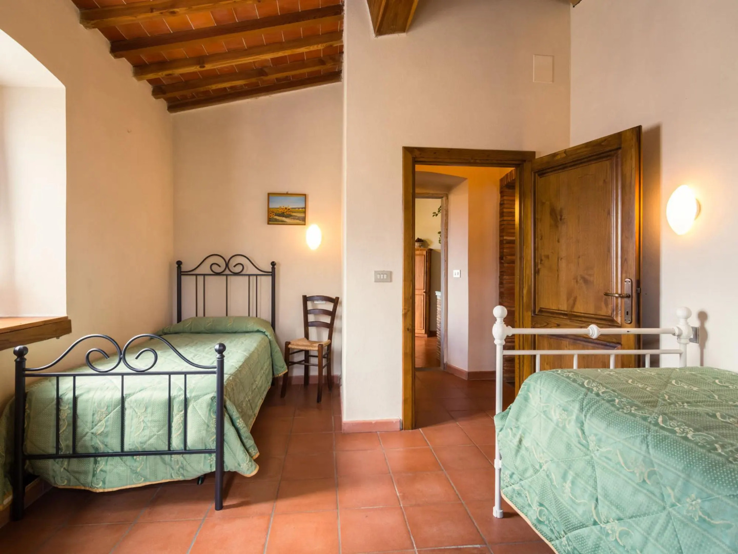 Welcoming Mansion with Swimming Pool inTuscany