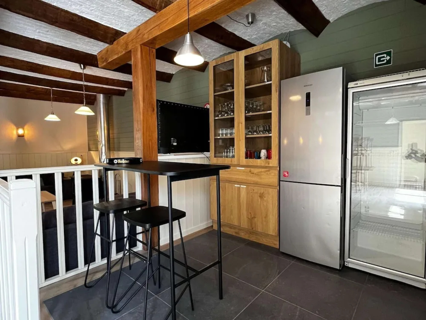 Spacious Farmhouse in Houyet with Hot Tub