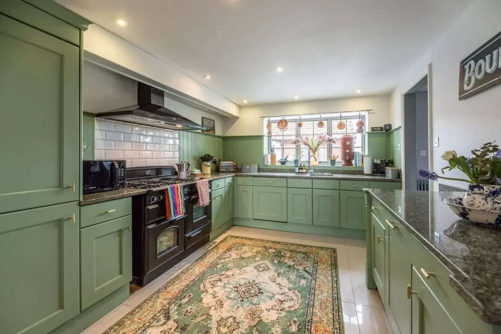 Pine Tree Cottage, Easton