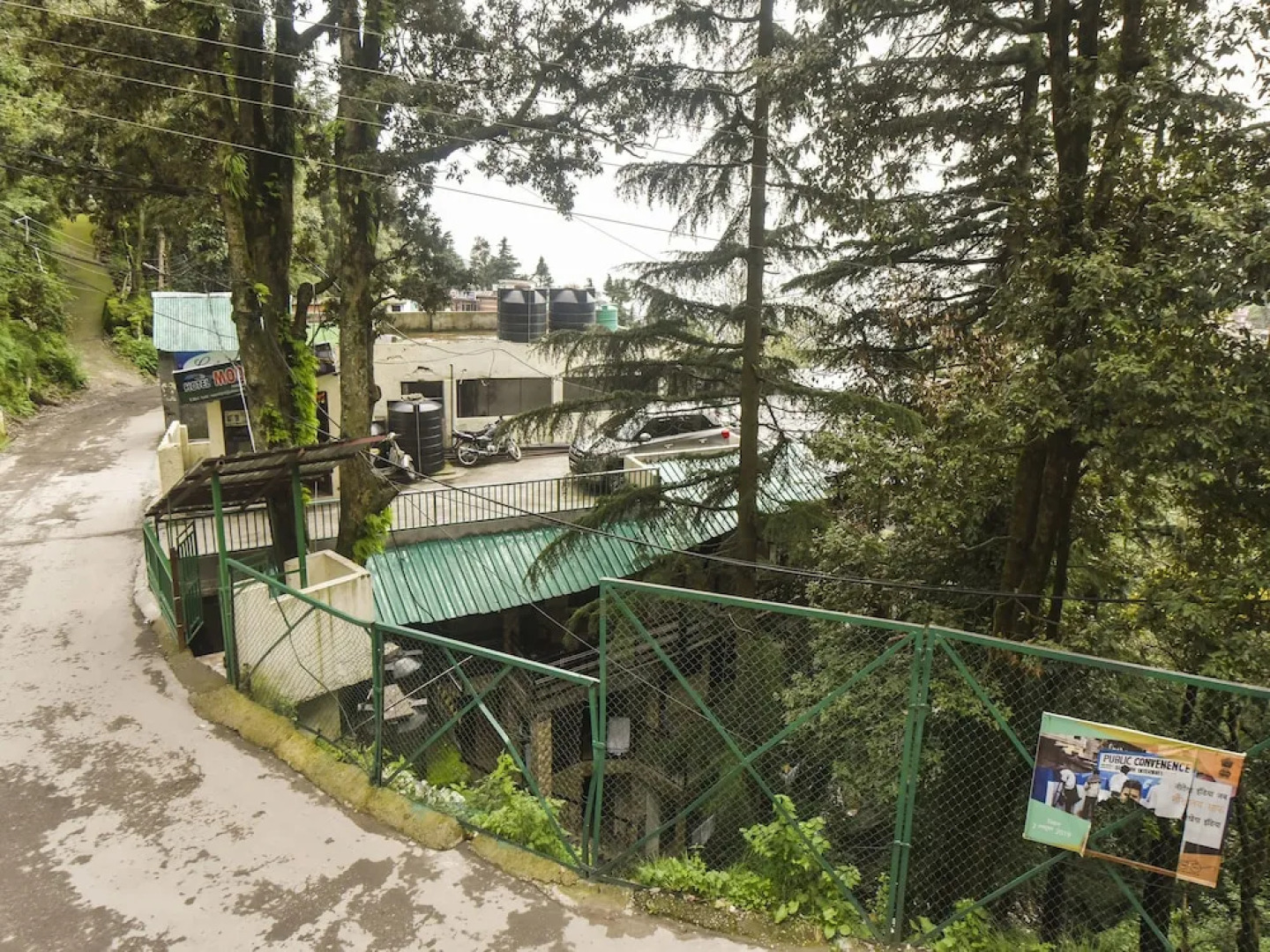 OYO 9452 Hotel Moonlight