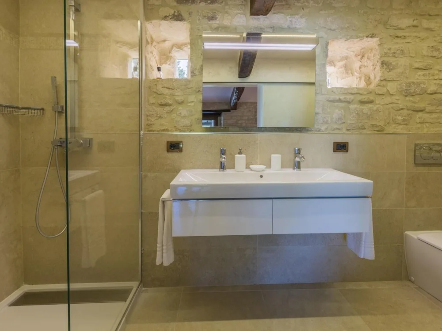 Elegant Villa, Sant'ippolito