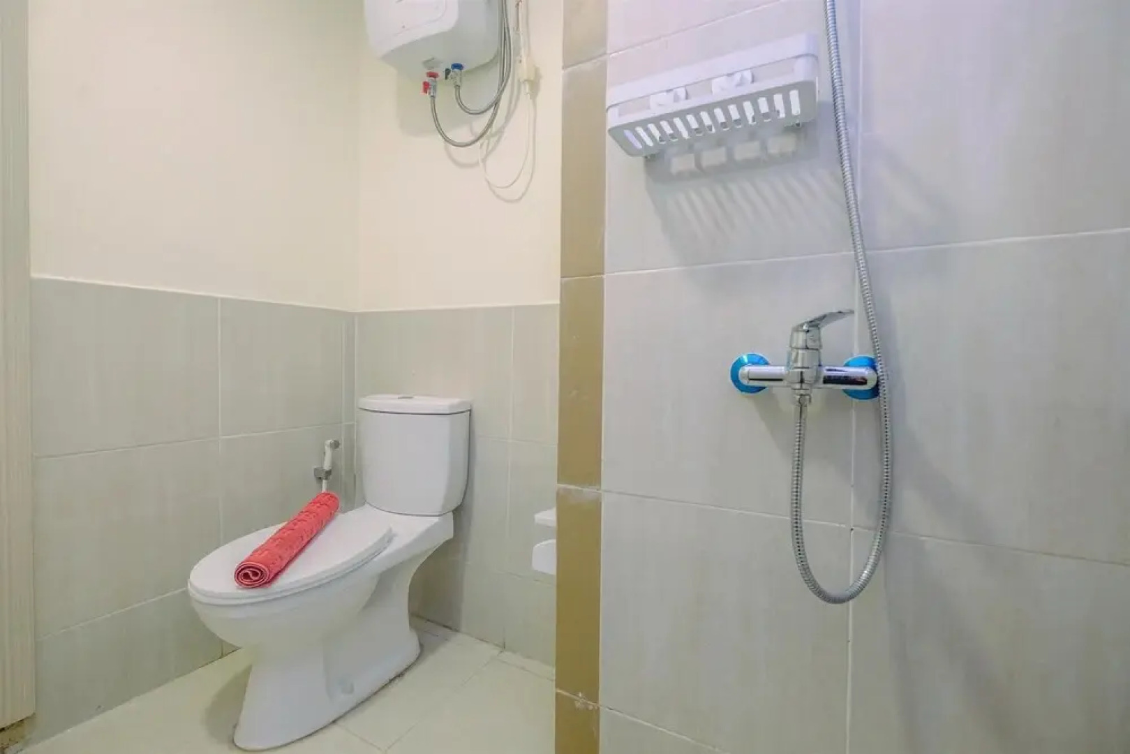 Elegant and Cozy 2BR at Meikarta Apartment