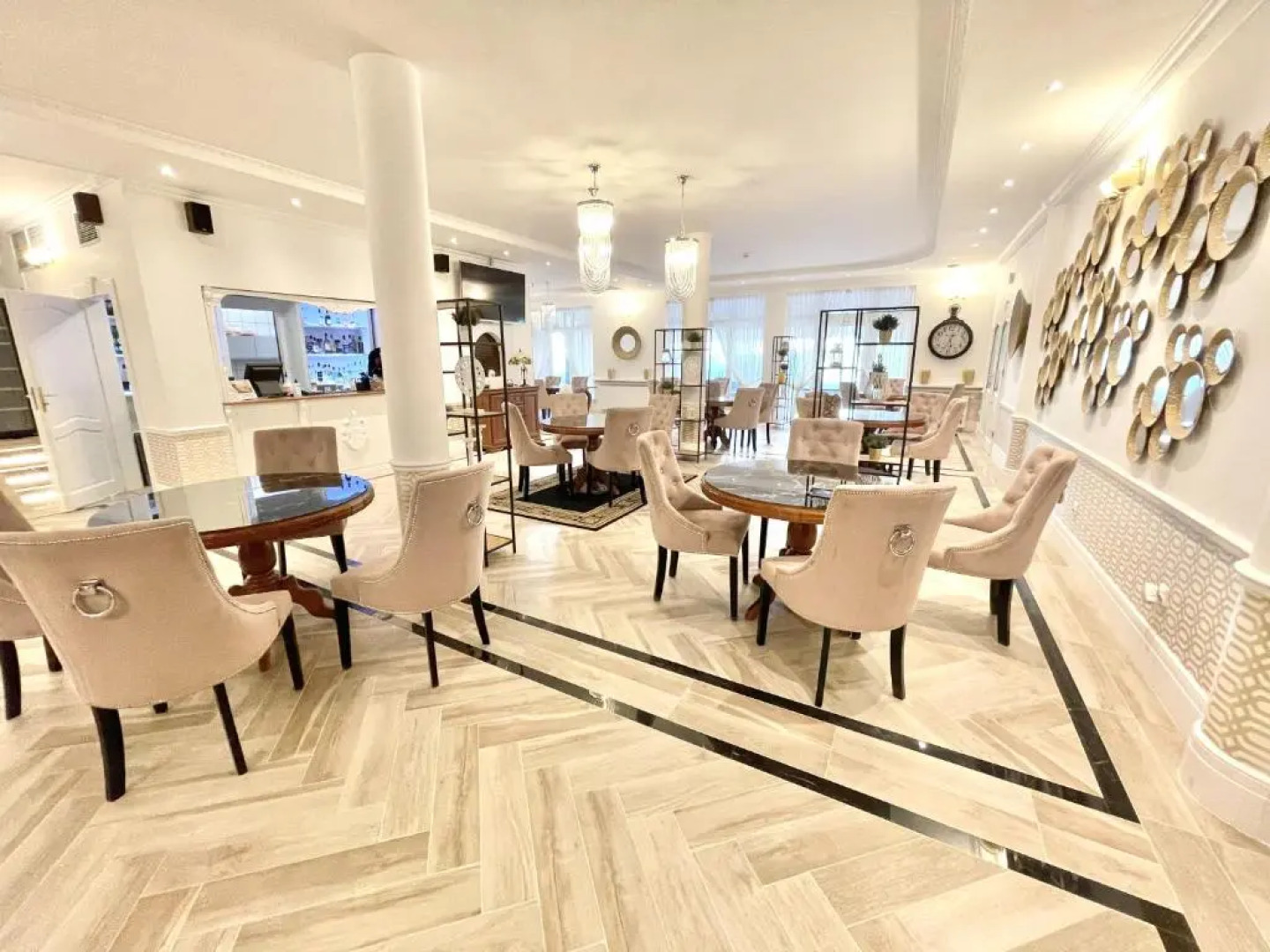 Prawdzic Resort & Conference