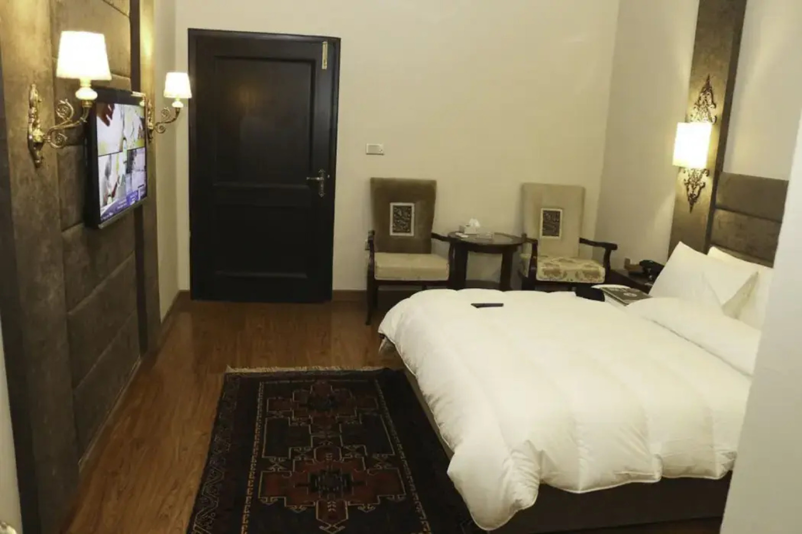 Shelton's Rezidor Swat