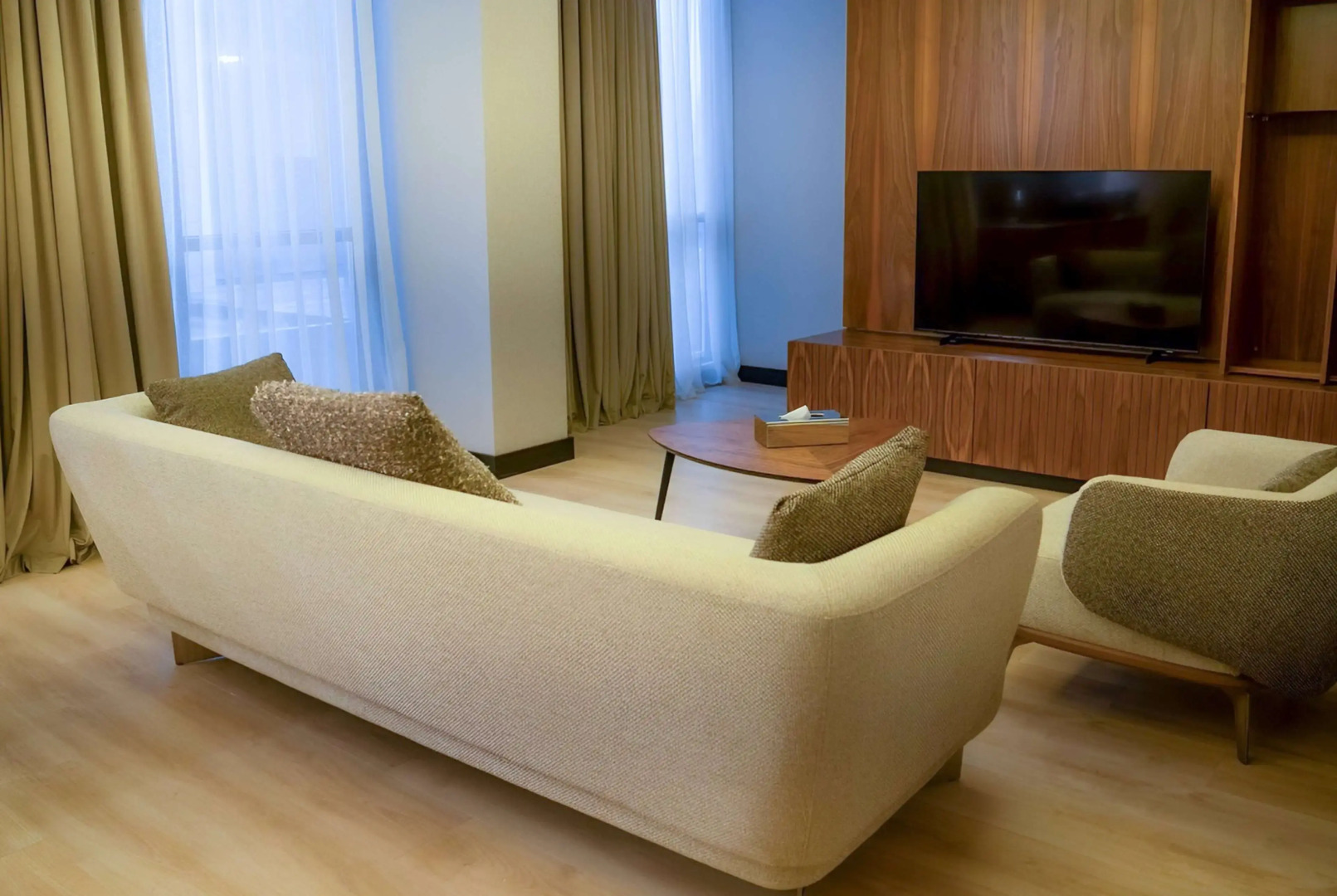 Ramada Hotel & Suites by Wyndham Erbil 32 Park