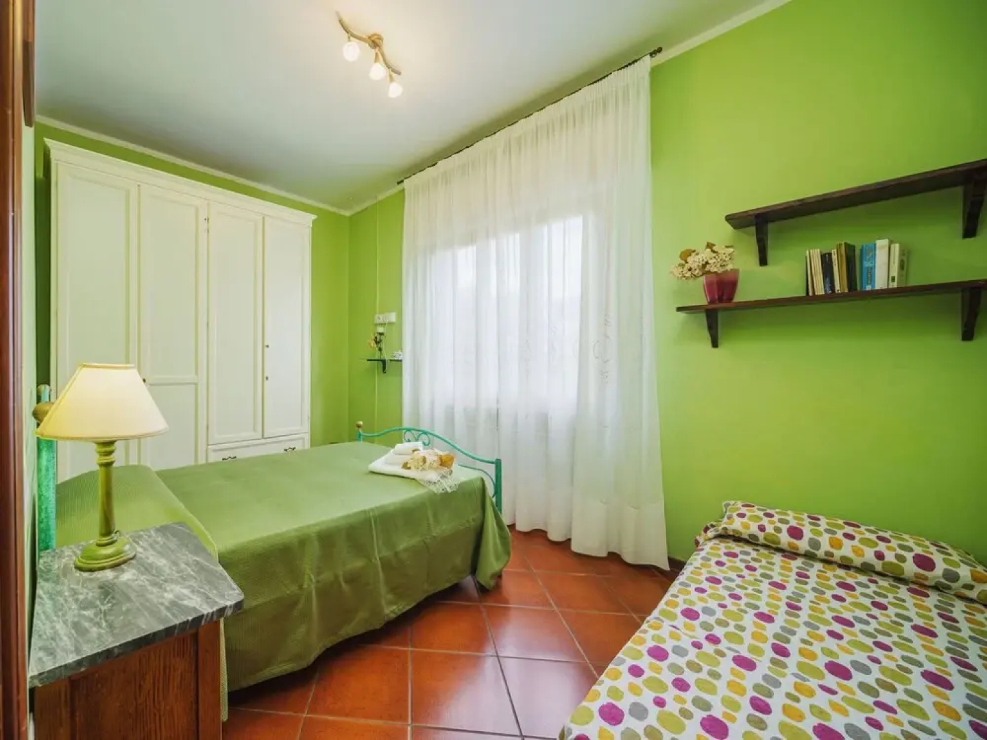Bataba Villa A Roggio