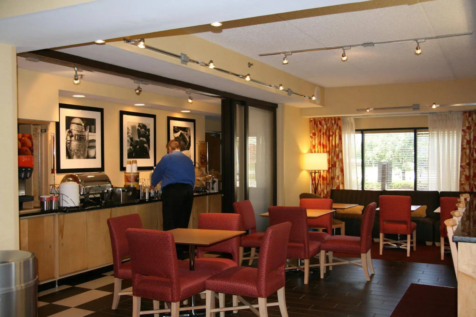 Hampton Inn Louisville-Airport