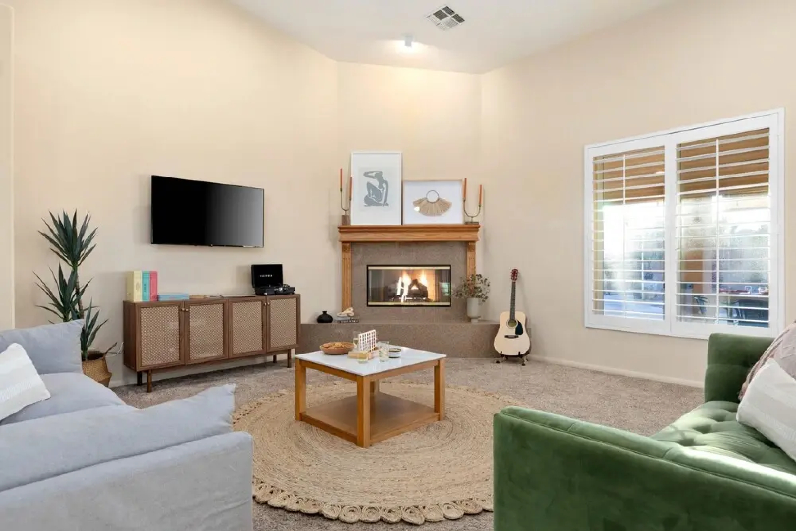 Playa Sol by Avantstay Jtree Oasis w/ Hot Tub & Pool!