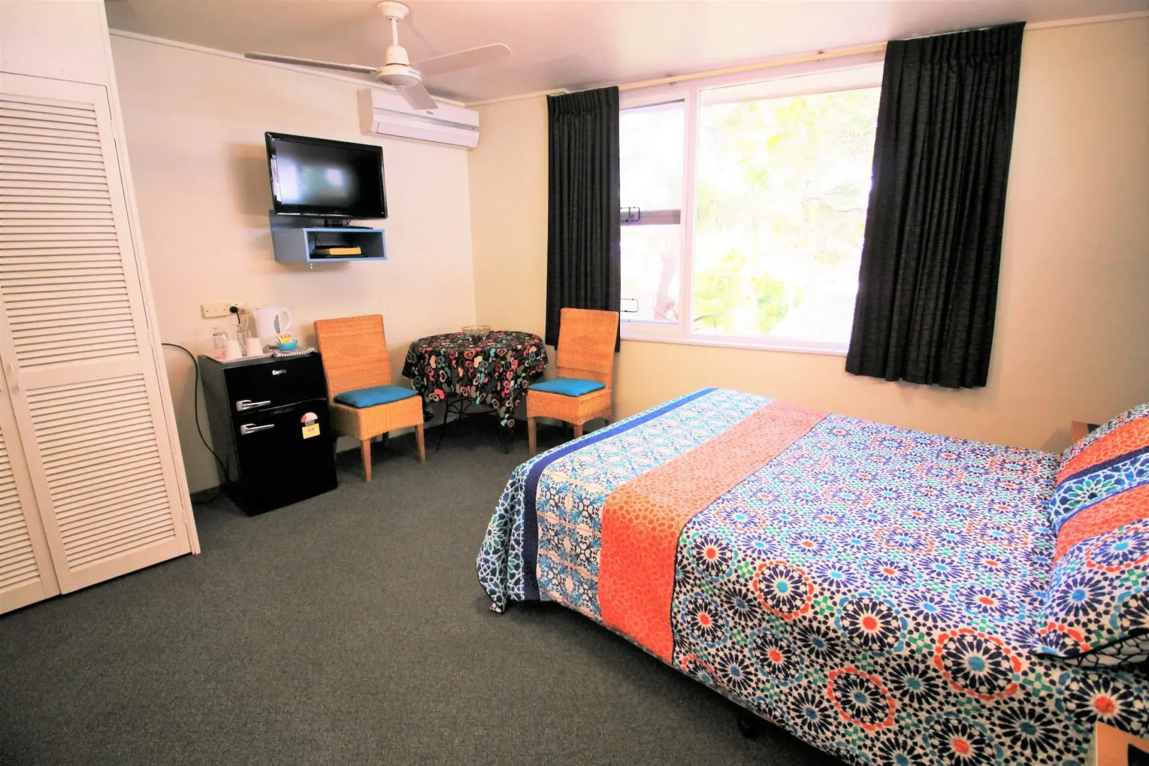 Ocean Paradise Holiday Units