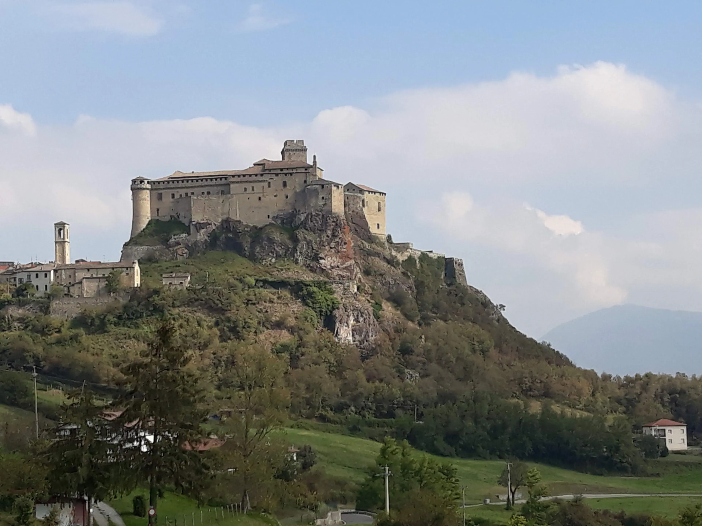 Tolasudolsa