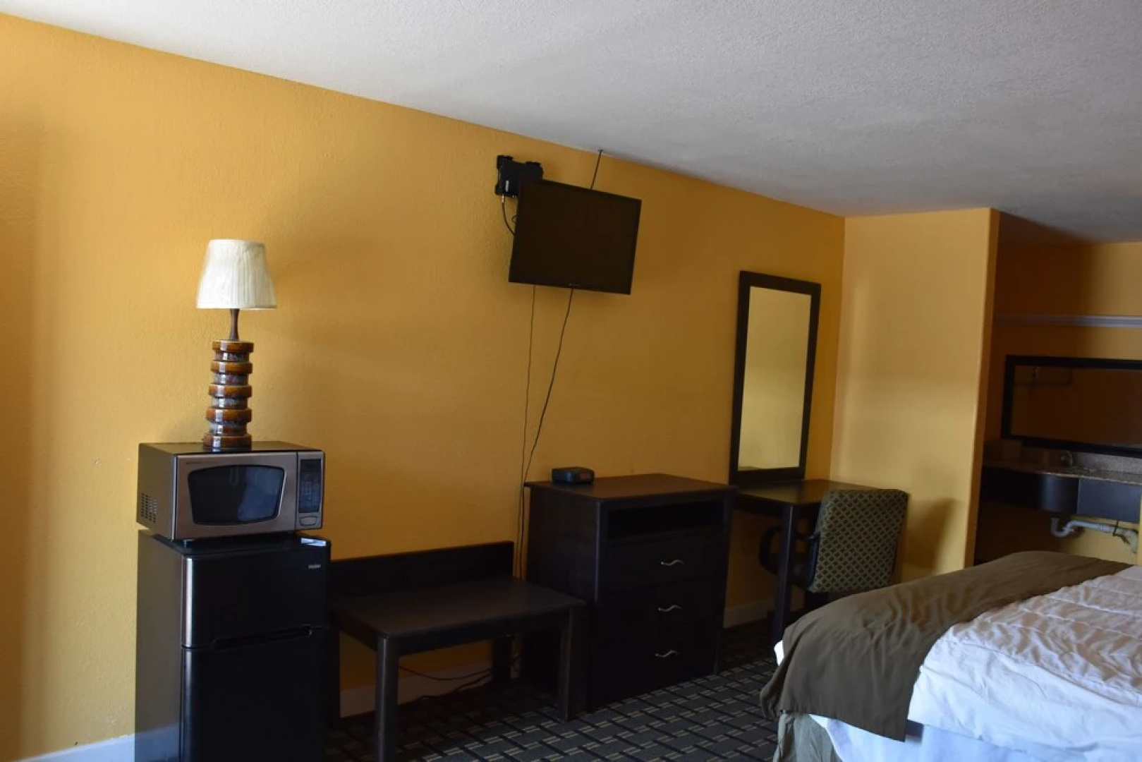Corinth Inn & Suites