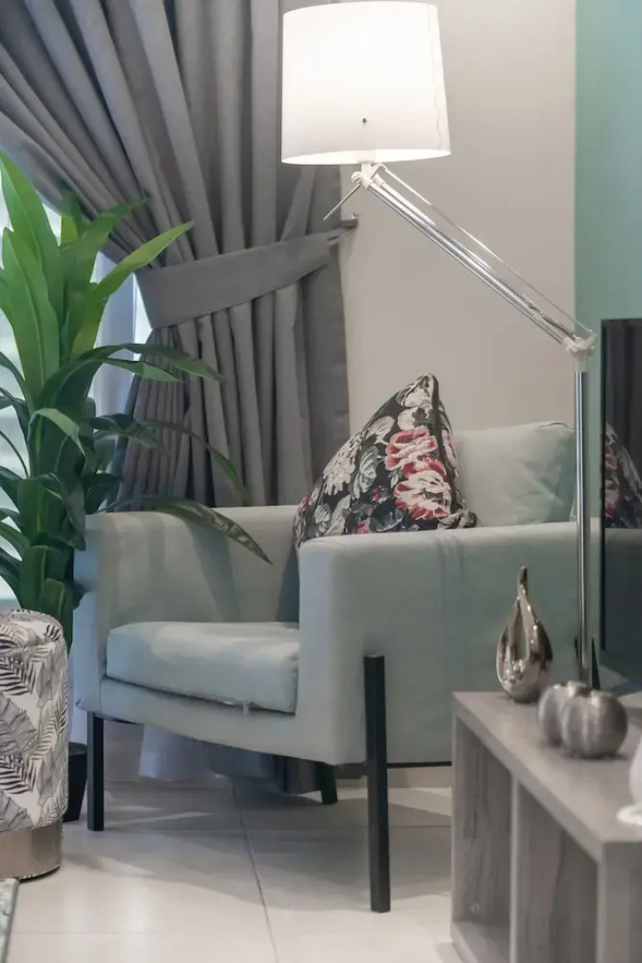 HiGuests - Sky Views